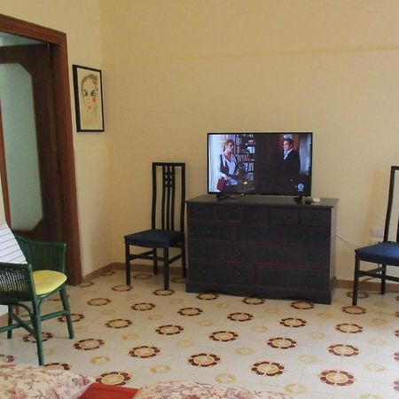 Resort Giardino Degli Aranci - Casa Lisca Baronissi Extérieur photo