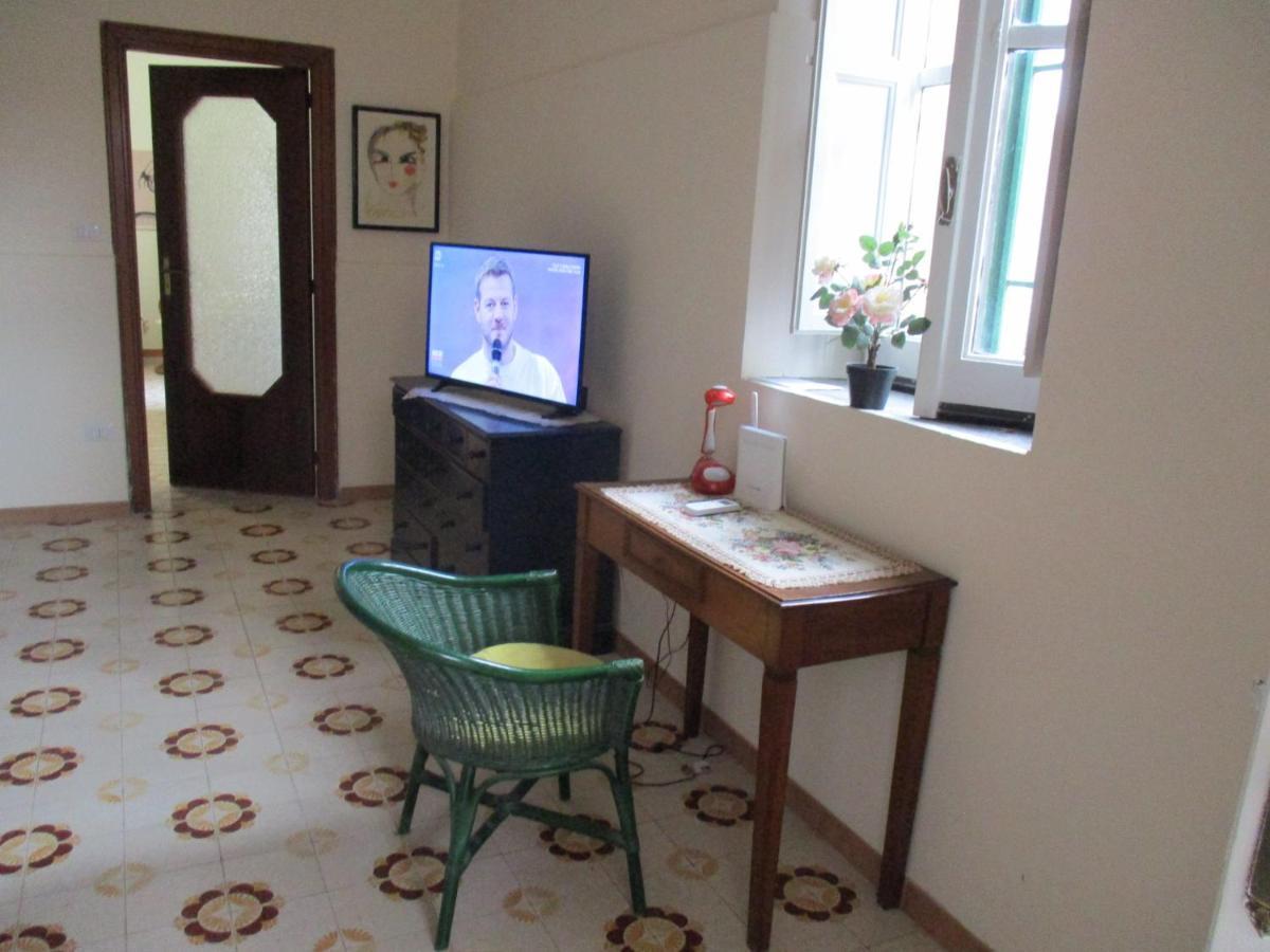 Resort Giardino Degli Aranci - Casa Lisca Baronissi Extérieur photo